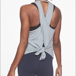 Athleta essence tie back Tank grey